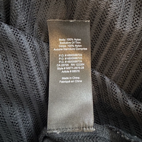 Aritzia Babaton Humbert Blouse Black Mesh Top Size XS Shell - Picture 4 of 9